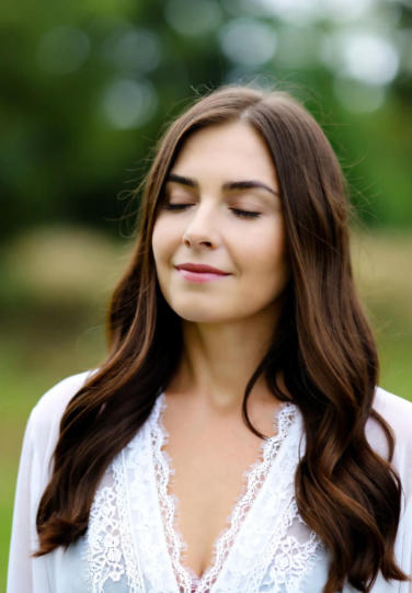 illustration représdentant une femme guérie du cancer du sein